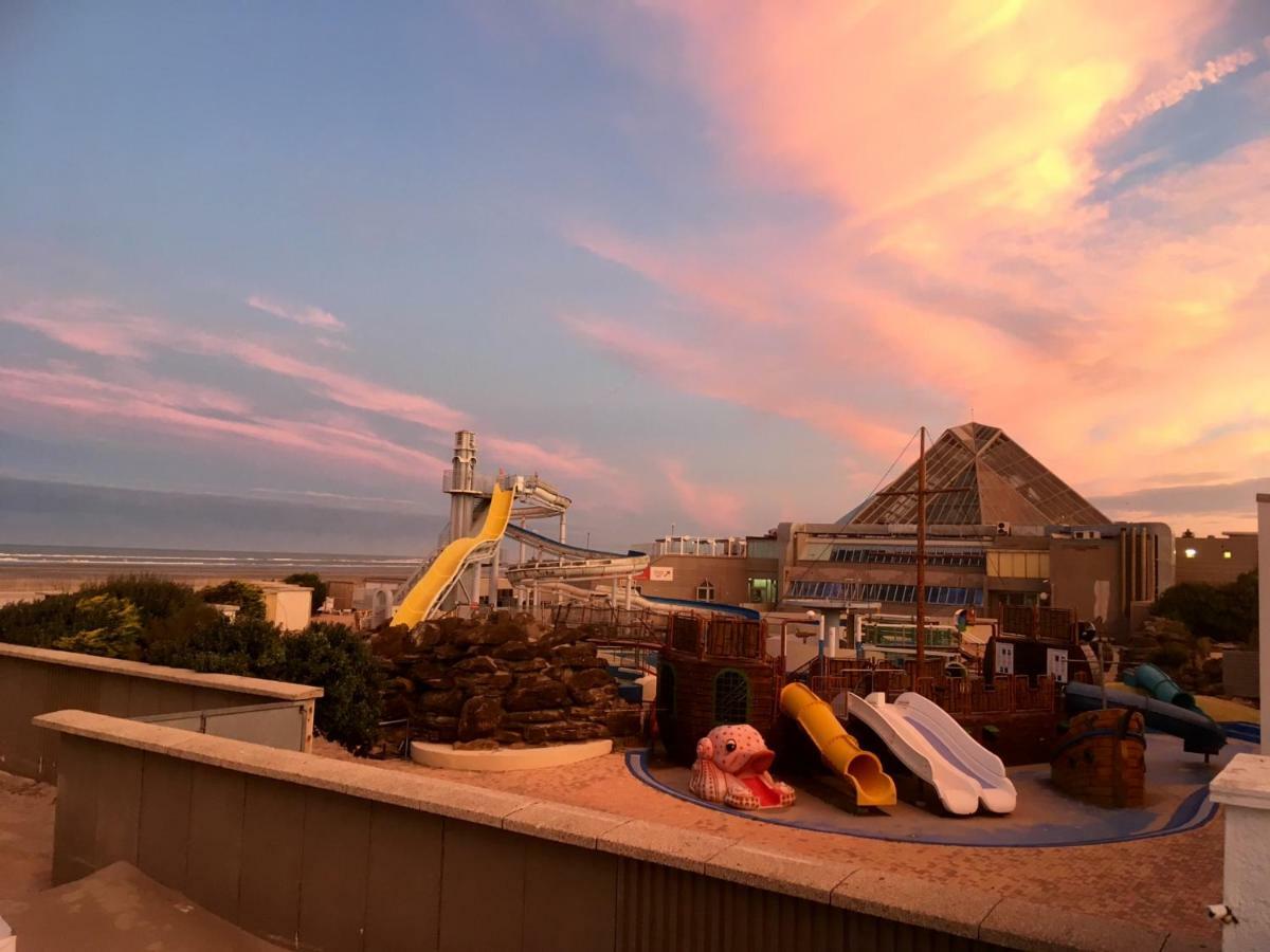 Le Balmoral Exceptionnel Duplex T4 Coeur De Ville A 2 Minutes De La Plage Le Touquet Luaran gambar